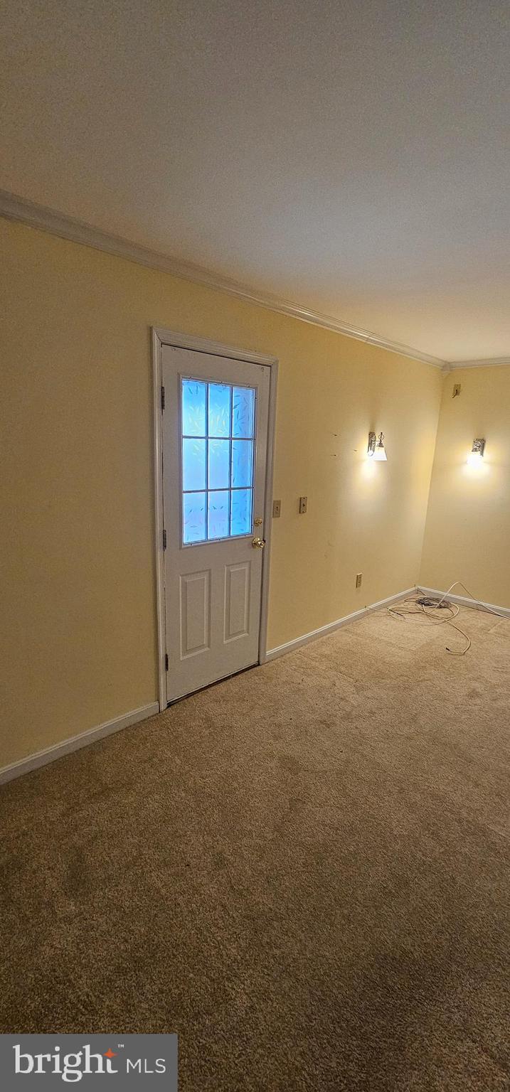 657 Hunting Fields Road Middle River, MD 21220 - Photo 9 of 42