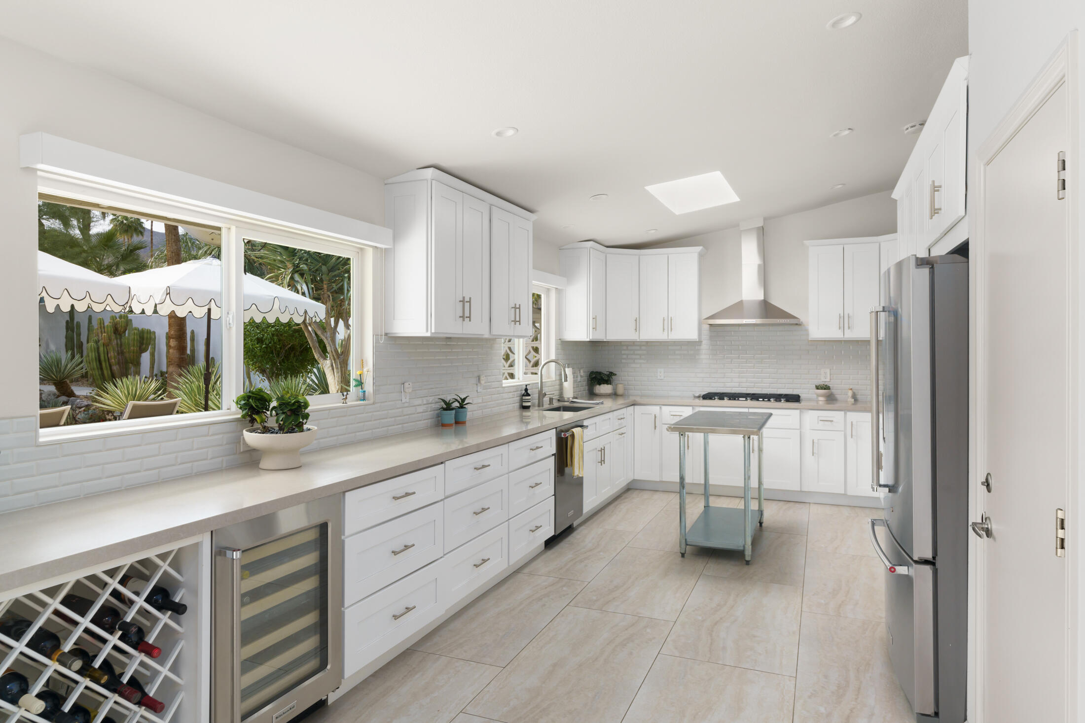 71407 Biskra Road Rancho Mirage, CA 92270 - Photo 12 of 69 Kitchen
