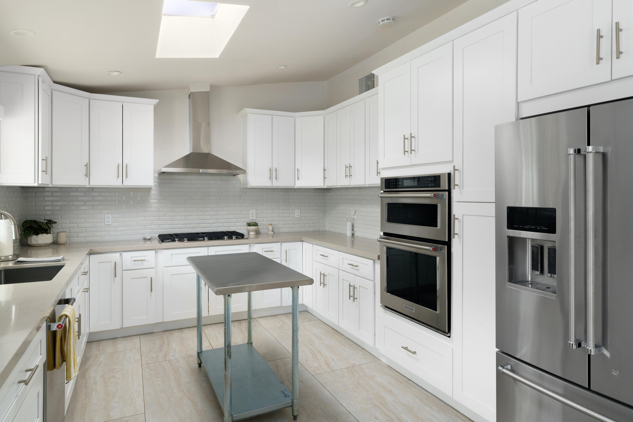71407 Biskra Road Rancho Mirage, CA 92270 - Photo 13 of 69 Kitchen