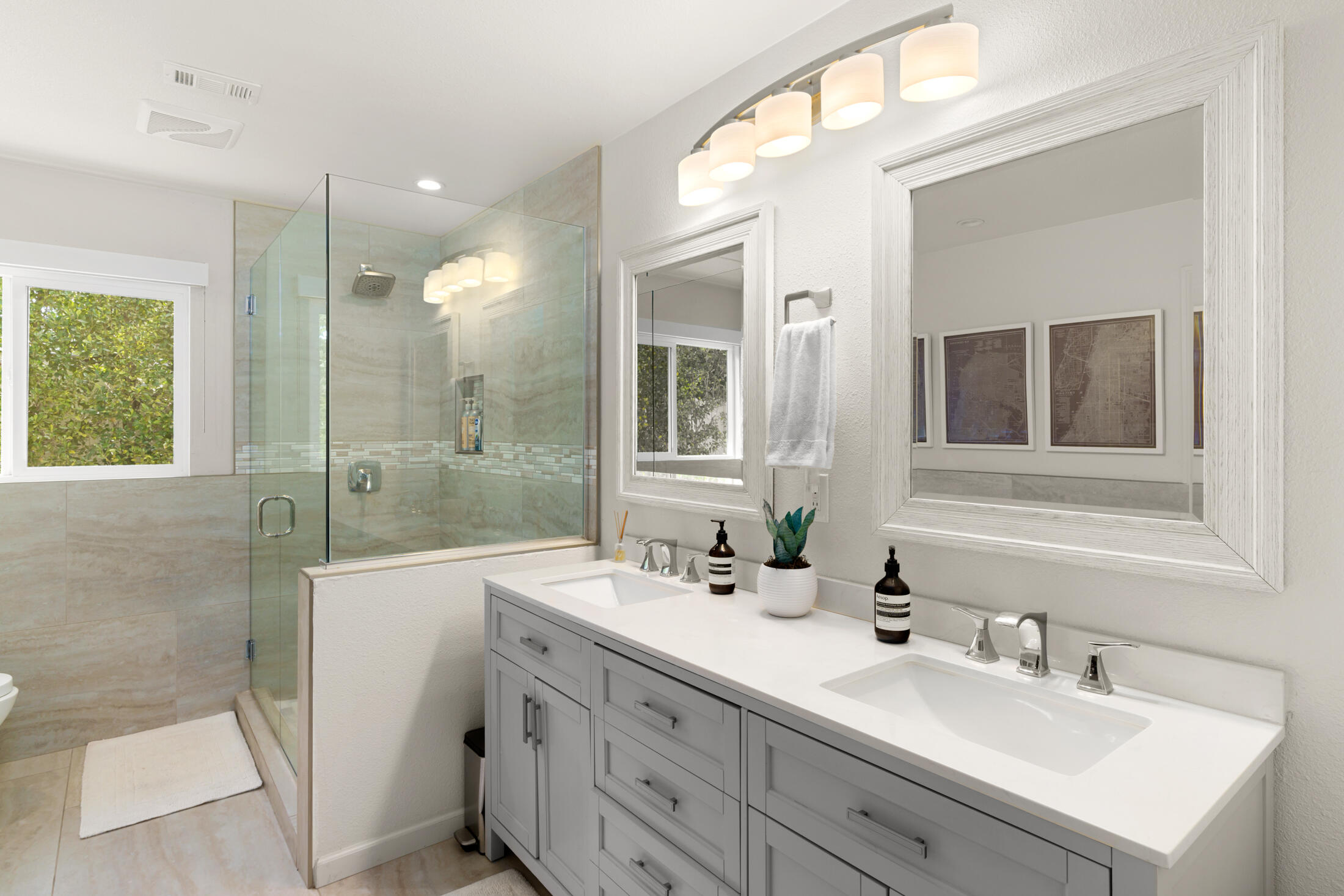 71407 Biskra Road Rancho Mirage, CA 92270 - Photo 26 of 69 Primary Ensuite