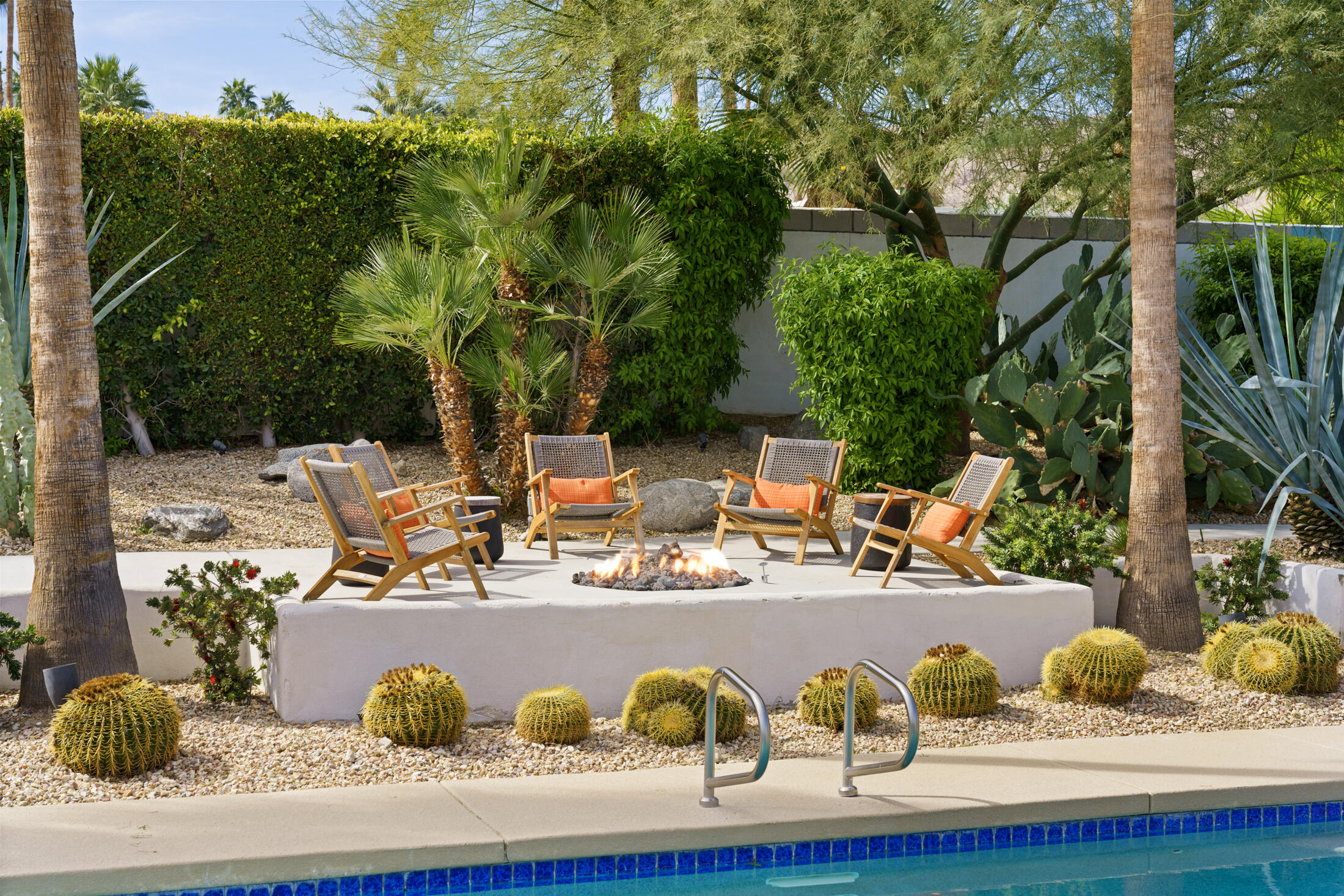 71407 Biskra Road Rancho Mirage, CA 92270 - Photo 51 of 69 Backyard - firepit