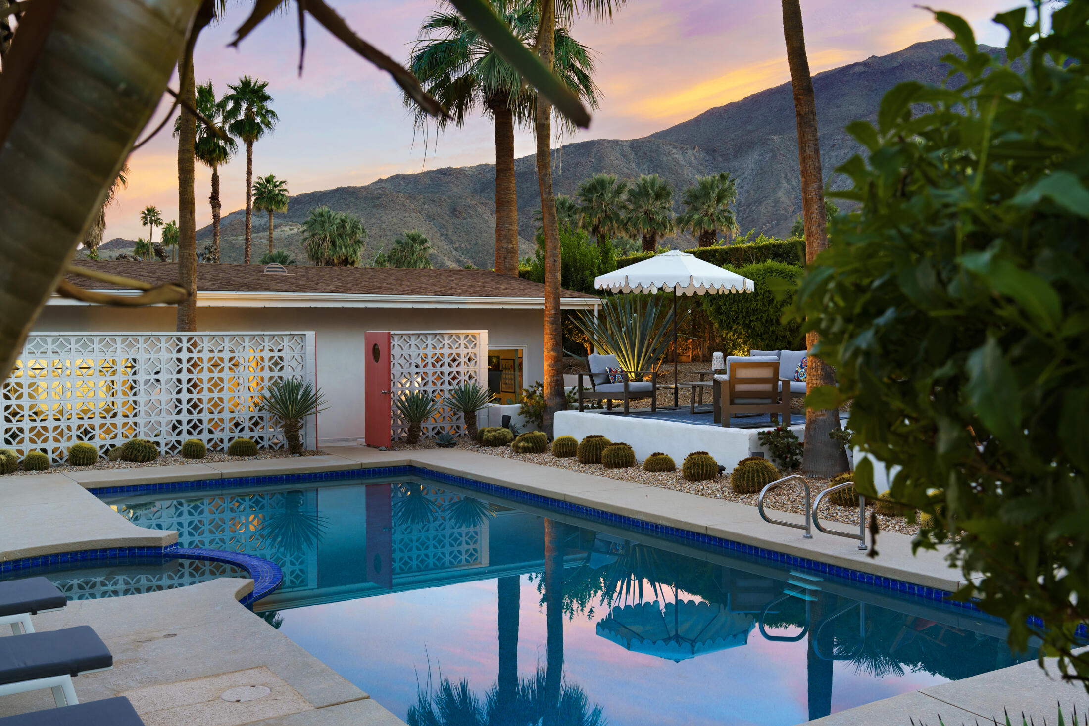 71407 Biskra Road Rancho Mirage, CA 92270 - Photo 65 of 69 Twilight Backyard
