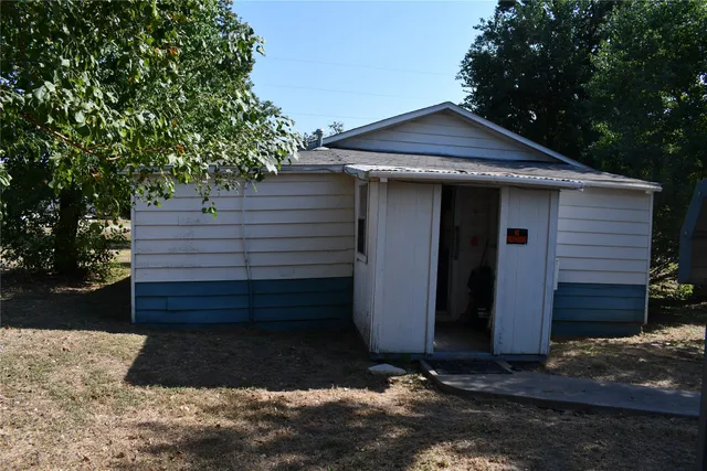 $89,900 | 805 Caldwell Street, Lexington, TX 78947