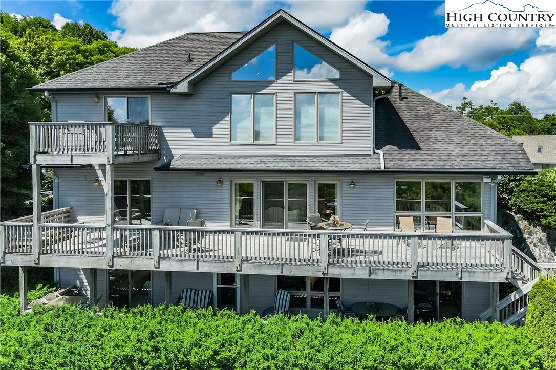 427 Rambling Road Blowing Rock, NC 28605 - Photo 3 of 50 Gallery Image 3