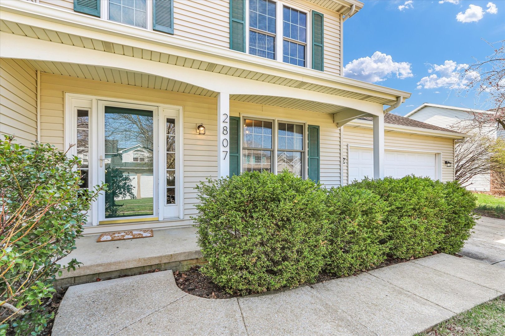 2807 Willow Bend Road Champaign, IL 61822 - Photo 4 of 46 Gallery Image 4