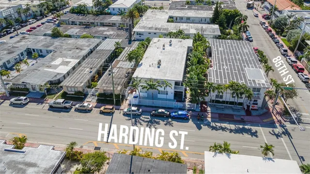 $2,000 | 8430 Harding Avenue, Unit 8, Miami Beach, FL 33141