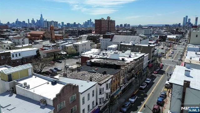 $1,698,000 | 814-816 Summit Avenue, Union City, NJ 07087