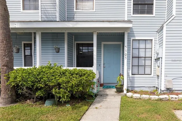 $1,995 | 5305 Abinger Court, Tampa, FL 33624