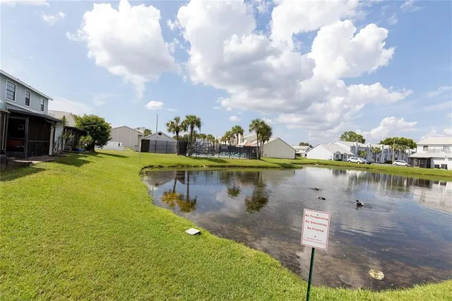 $1,995 | 5305 Abinger Court, Tampa, FL 33624