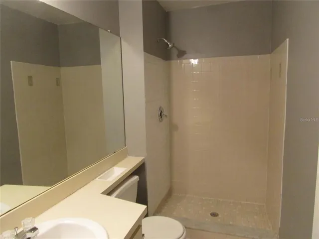 $1,995 | 5305 Abinger Court, Tampa, FL 33624