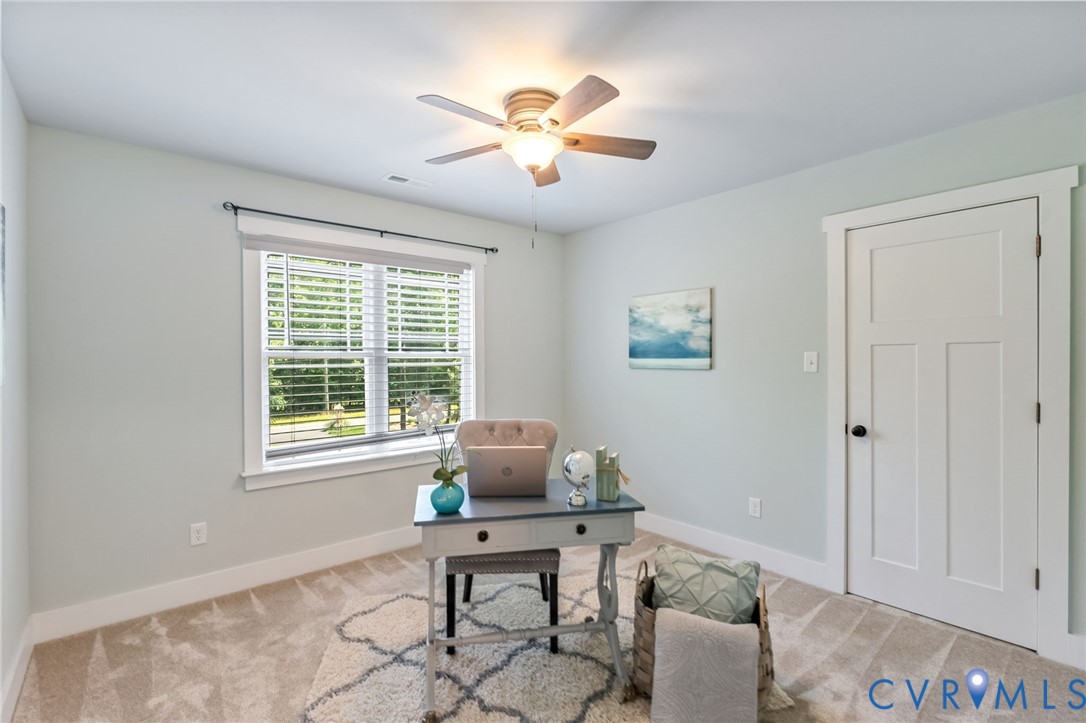 9400 Woodpecker Road Chesterfield, VA 23838 - Photo 25 of 44