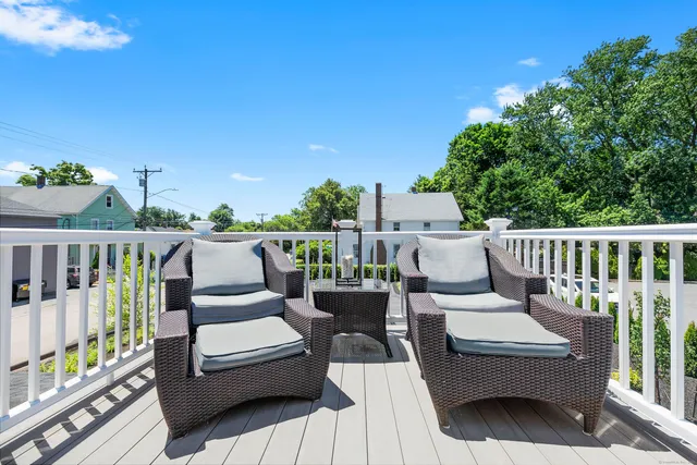 $6,000 | 44 Williams Avenue, Unit PH, Stonington, CT 06355