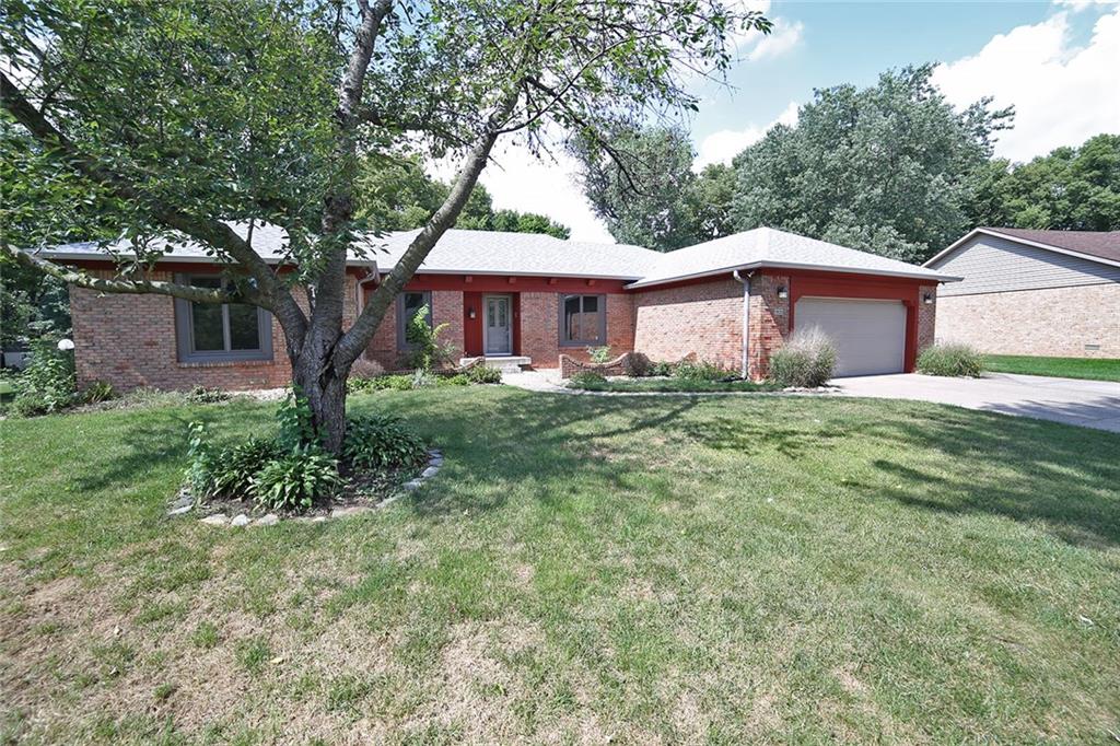 1920 Sandhill Road Indianapolis, IN 46217 - Photo 4 of 39 Gallery Image 4