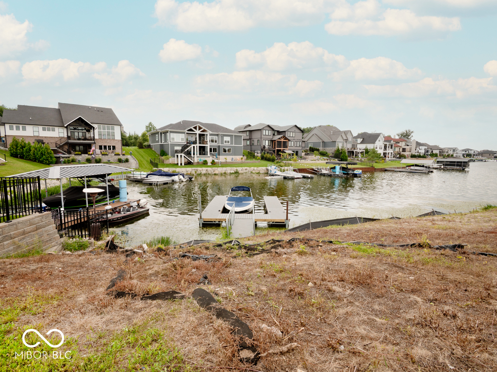 10650 Geist View Drive Fishers, IN 46055 - Photo 2 of 6
