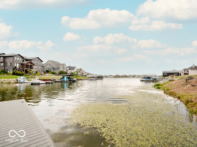 $920,000 | 10650 Geist View Drive, Fishers, IN 46055