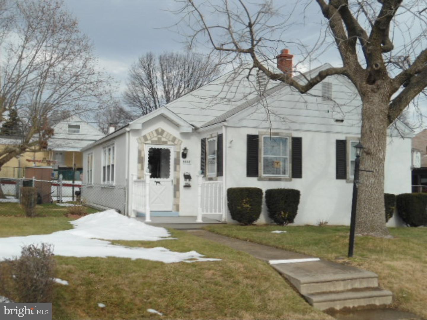 9232 Horatio Road Philadelphia, PA 19114 - Photo 2 of 17 Gallery Image 2
