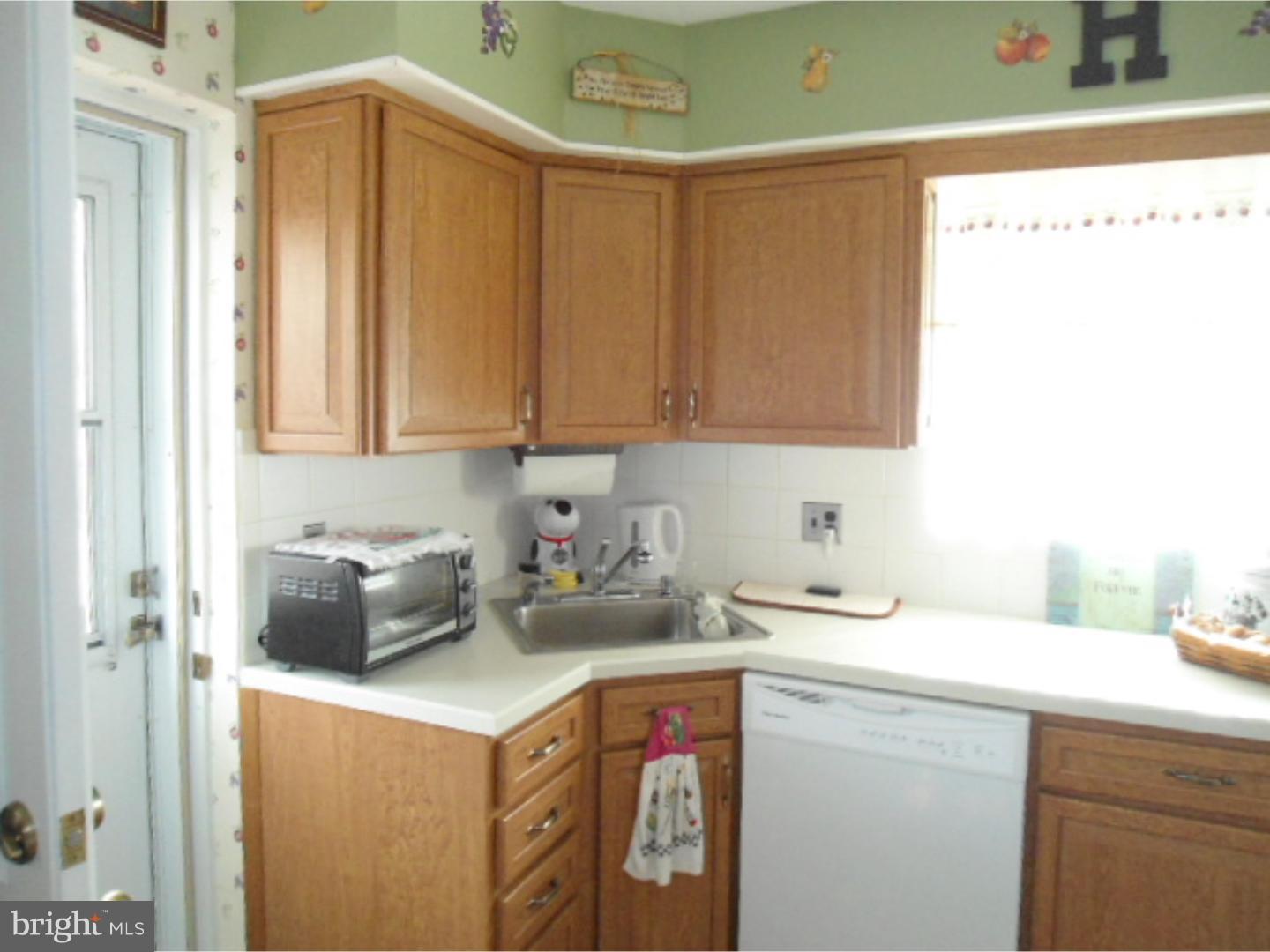 9232 Horatio Road Philadelphia, PA 19114 - Photo 7 of 17 Gallery Image 7