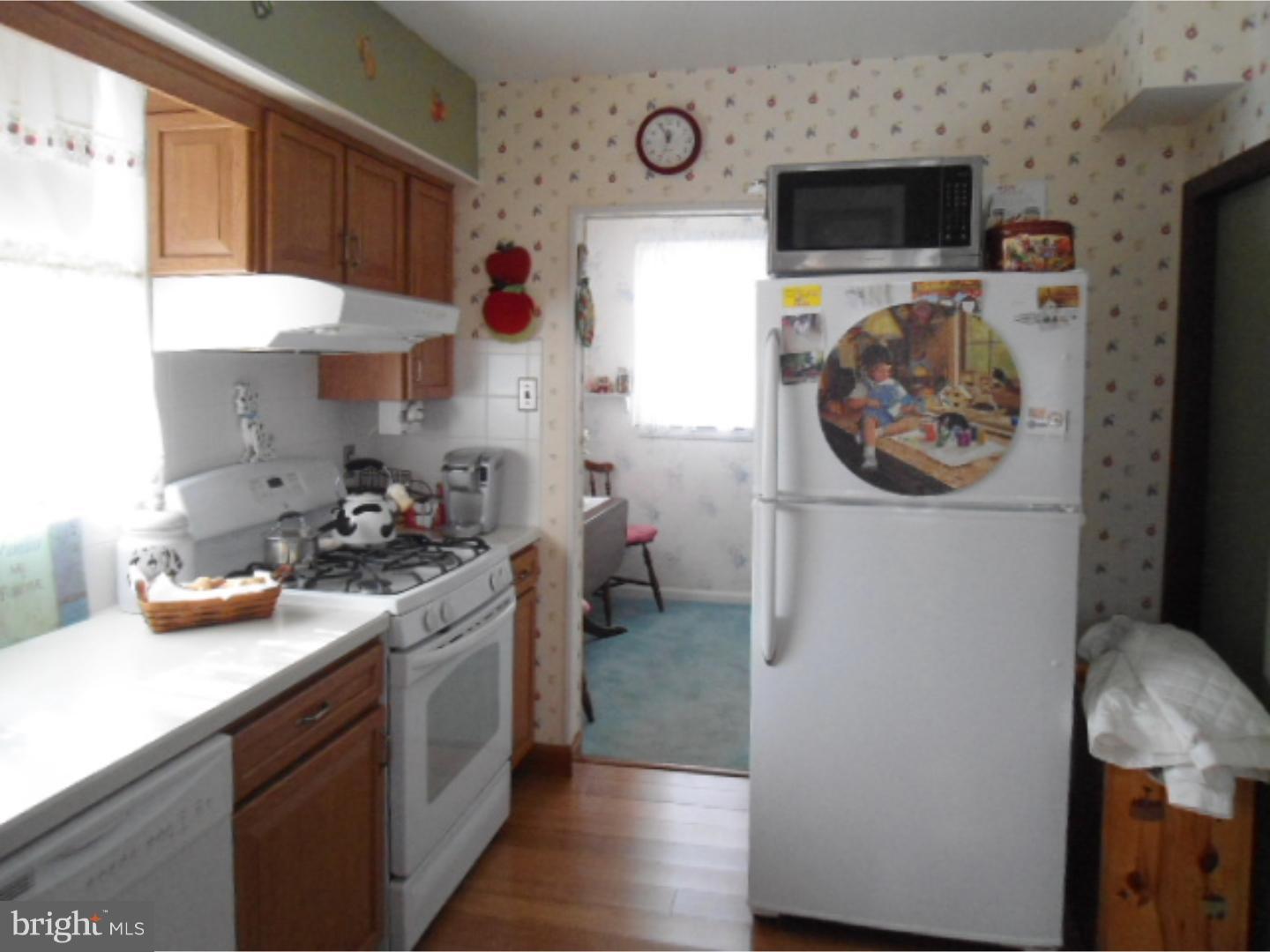9232 Horatio Road Philadelphia, PA 19114 - Photo 8 of 17 Gallery Image 8