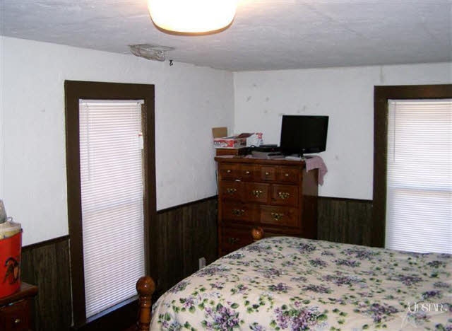 1010 Lower Huntington Road Fort Wayne, IN 46819 - Photo 12 of 22