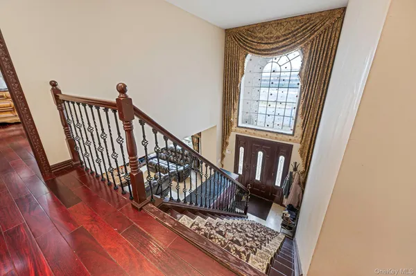 $799,000 | 120 Waldo Street, Copiague, NY 11726