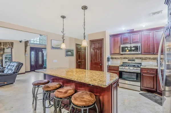 $799,000 | 120 Waldo Street, Copiague, NY 11726