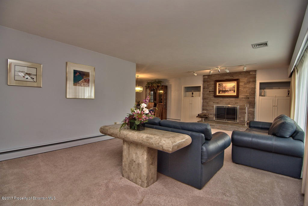 108 Larkspur Road Moscow, PA 18444 - Photo 27 of 66 Gallery Image 27