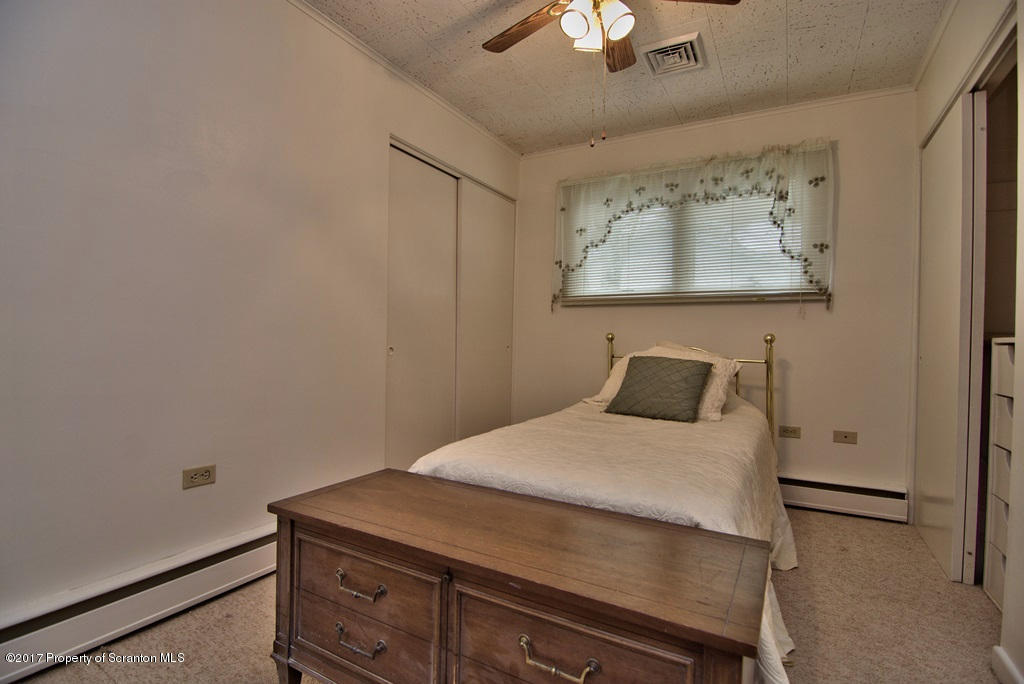 108 Larkspur Road Moscow, PA 18444 - Photo 50 of 66 Gallery Image 50