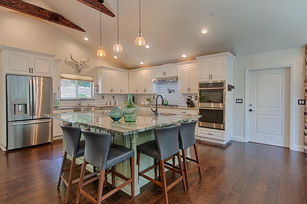 425 Echo Valley Road Salinas, CA 93907 - Photo 9 of 60