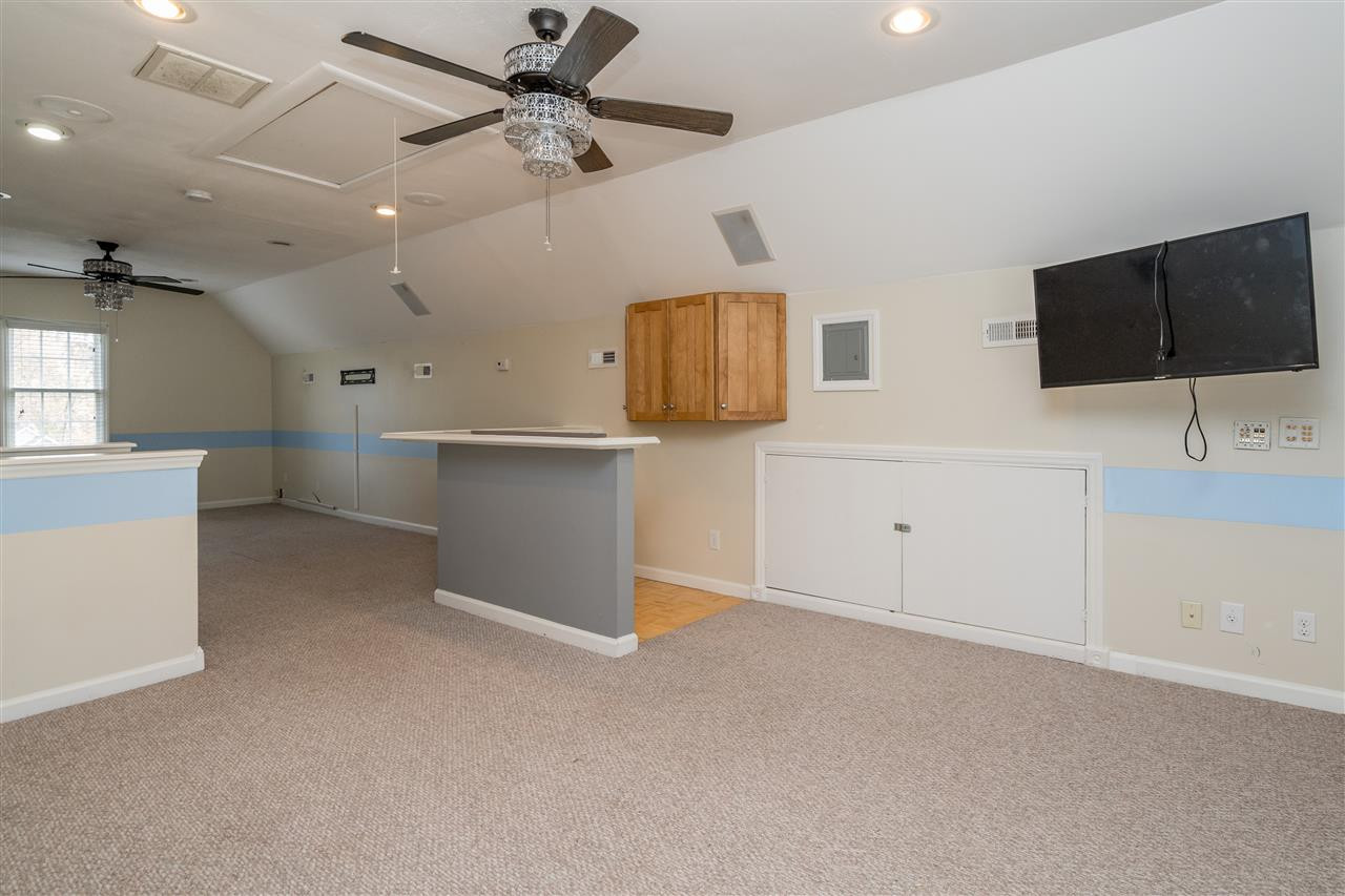 501 Woodland Road Raleigh, NC 27603 - Photo 28 of 28 HUGE BONUS ROOM