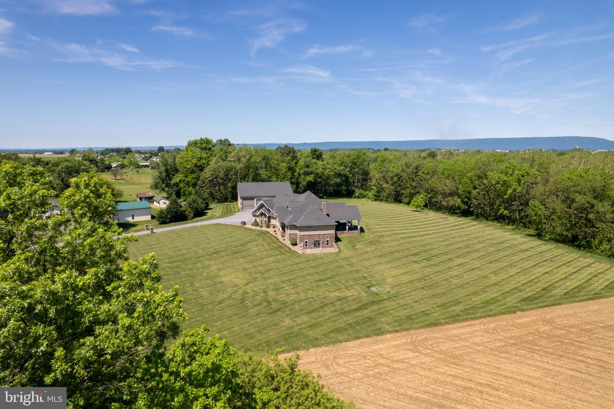 3825 Frecon Road Chambersburg, PA 17202 - Photo 5 of 124