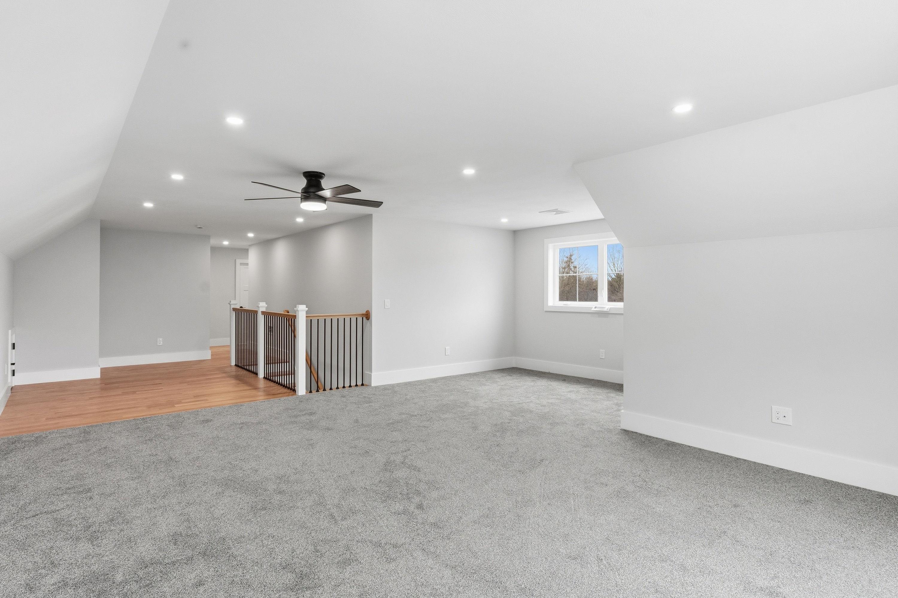 14 Stacey Lane, Unit 2 Chester, NH 03036 - Photo 39 of 56