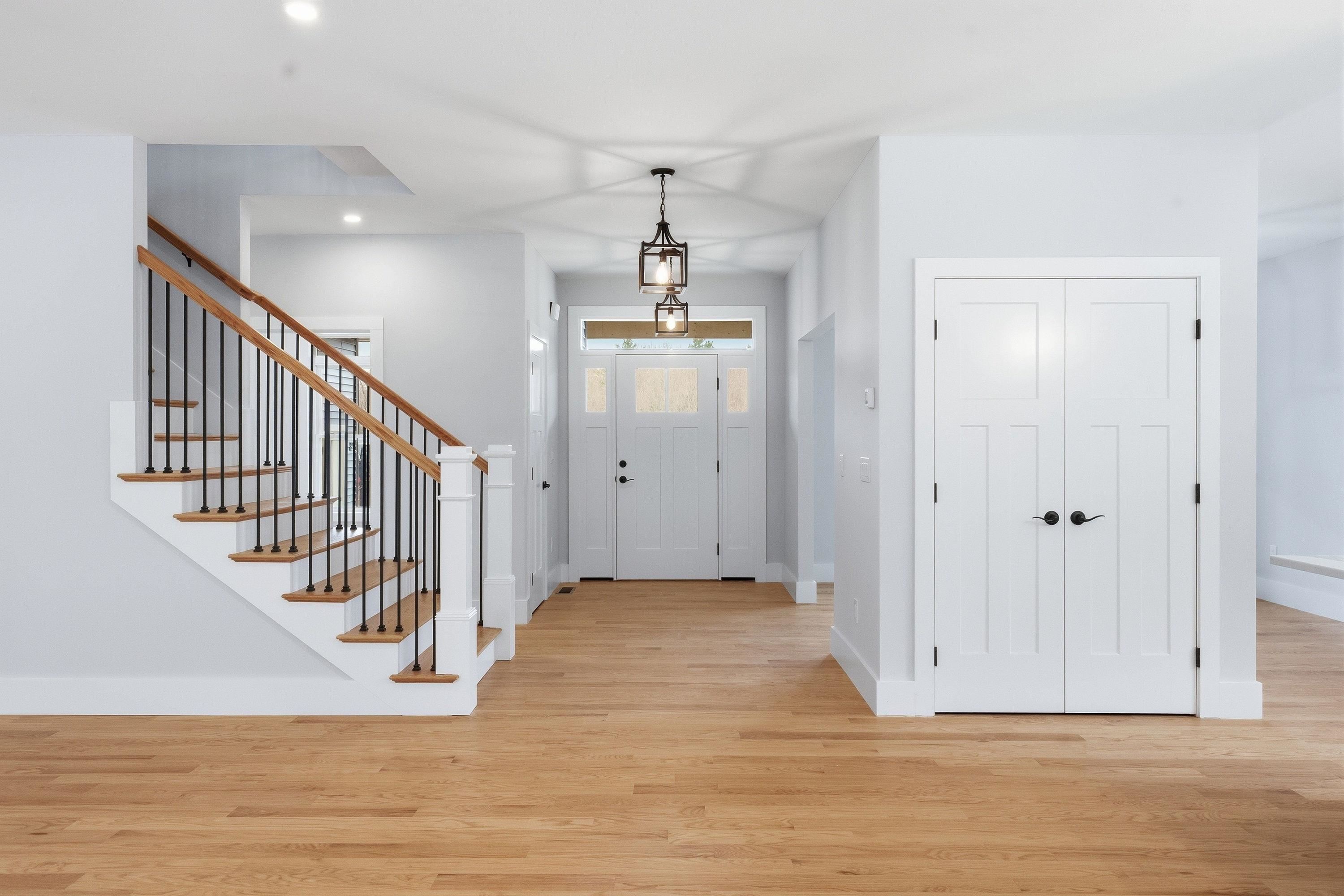 14 Stacey Lane, Unit 2 Chester, NH 03036 - Photo 6 of 56