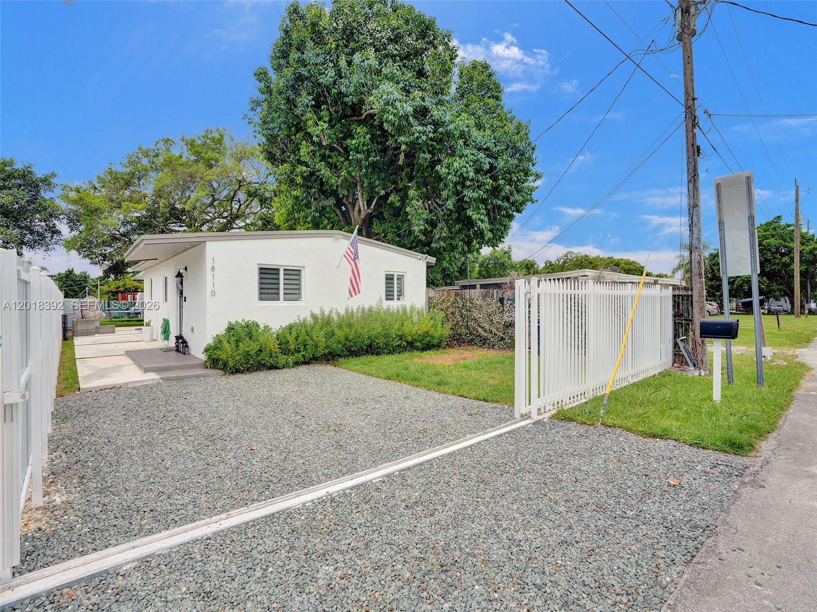 10222 Southwest 181st Street Miami, FL 33157 - Photo 3 of 26