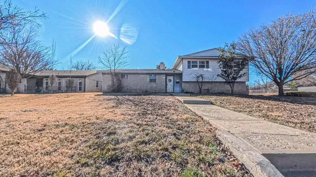 $1,500 | 5015 Southwest 53rd Avenue, Amarillo, TX 79109