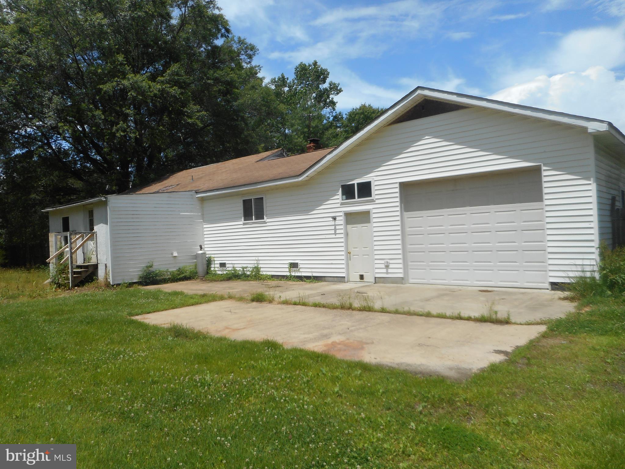 6060 Ripley Way La Plata, MD 20646 - Photo 17 of 18 Rear view