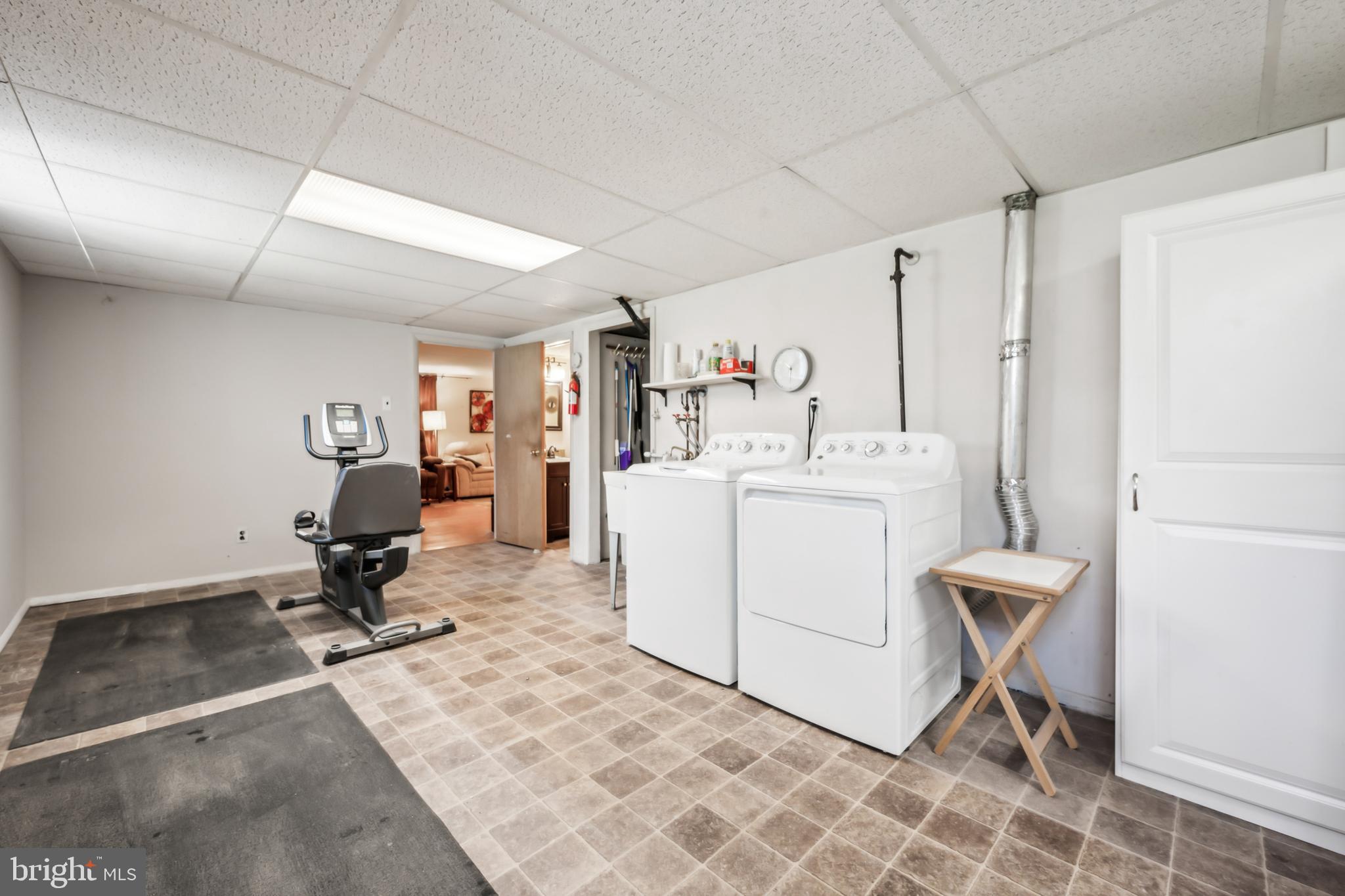 13041 Stevens Road Philadelphia, PA 19116 - Photo 23 of 25 Laundry Room