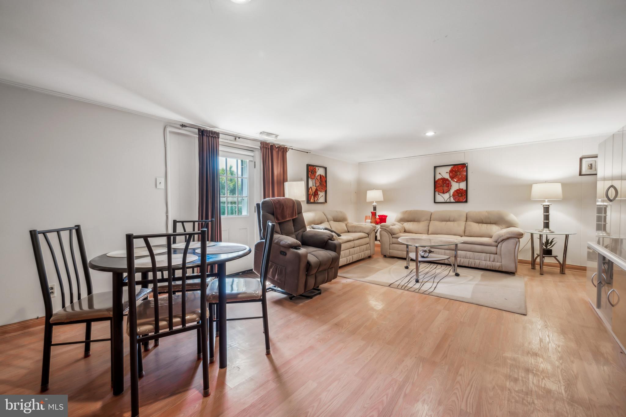 13041 Stevens Road Philadelphia, PA 19116 - Photo 10 of 25