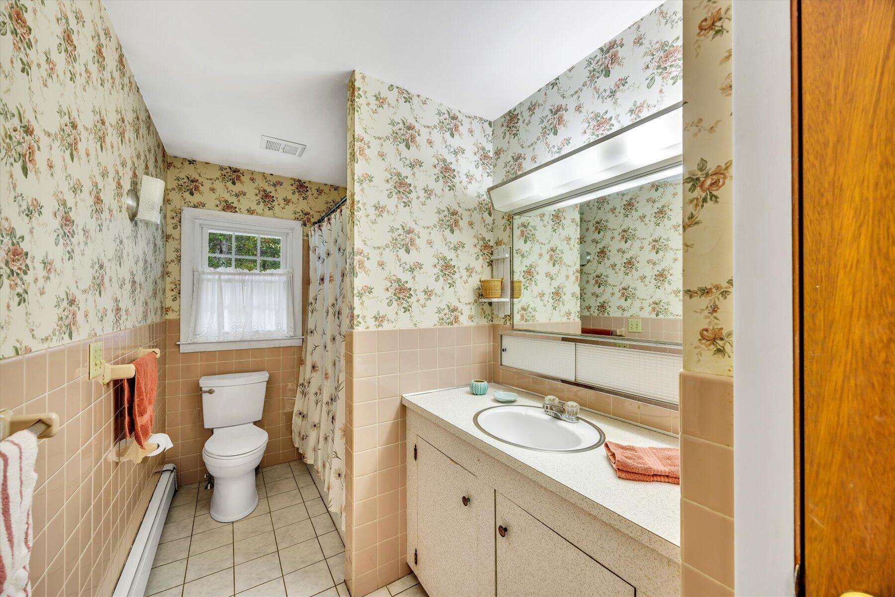 148 Belmont Road West Harwich, MA 02671 - Photo 18 of 52 Hall Bath