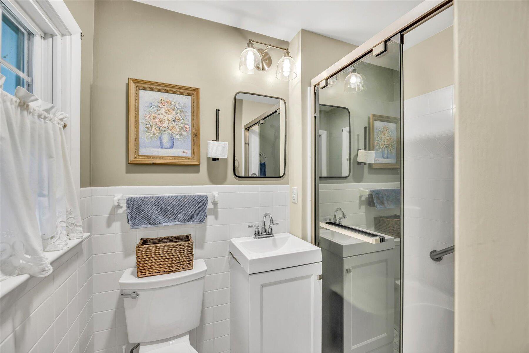 148 Belmont Road West Harwich, MA 02671 - Photo 25 of 52 Primary bath 1
