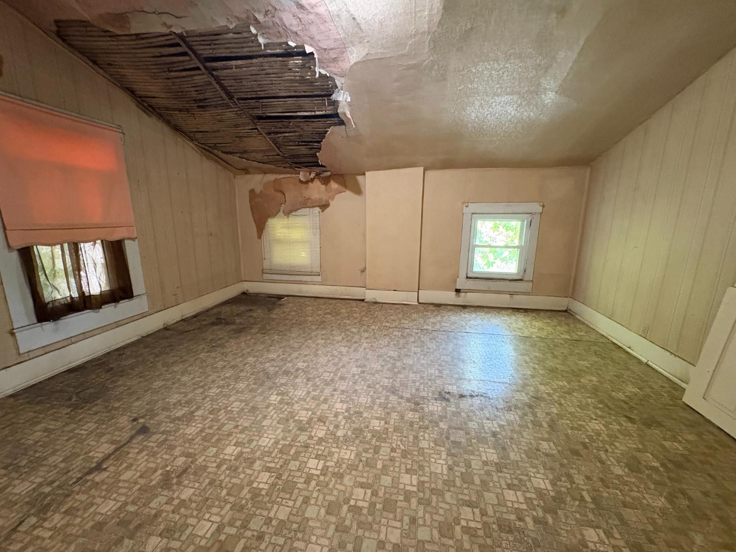 304 Main Street Rising Sun, IN 47040 - Photo 26 of 31