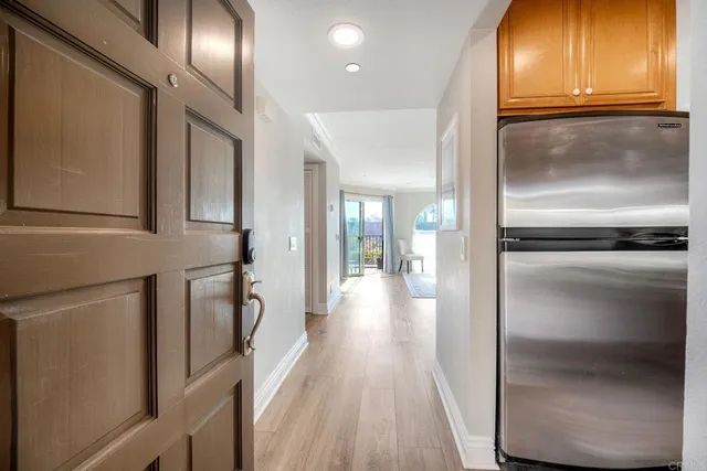 $5,500 | 7509 Draper Avenue, Unit 309, La Jolla, CA 92037