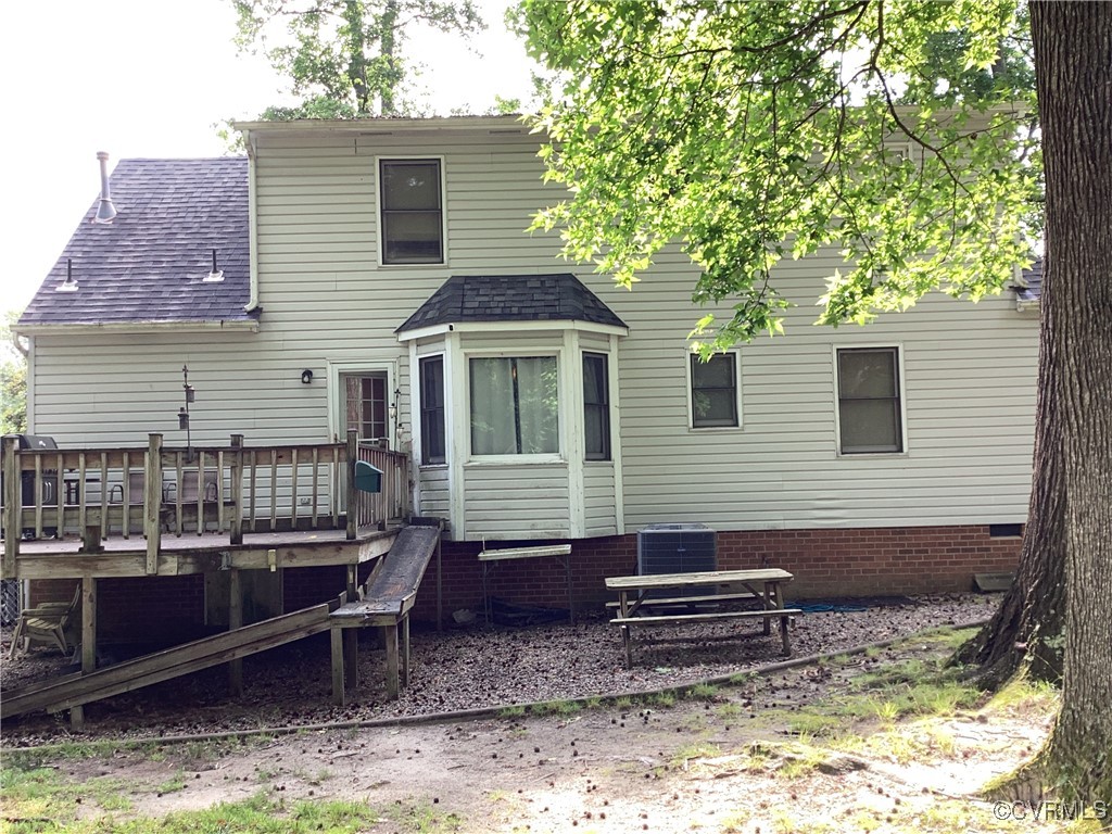 4433 Branchester Parkway Prince George, VA 23875 - Photo 5 of 29 Rear view of property featuring a shingled roof, a