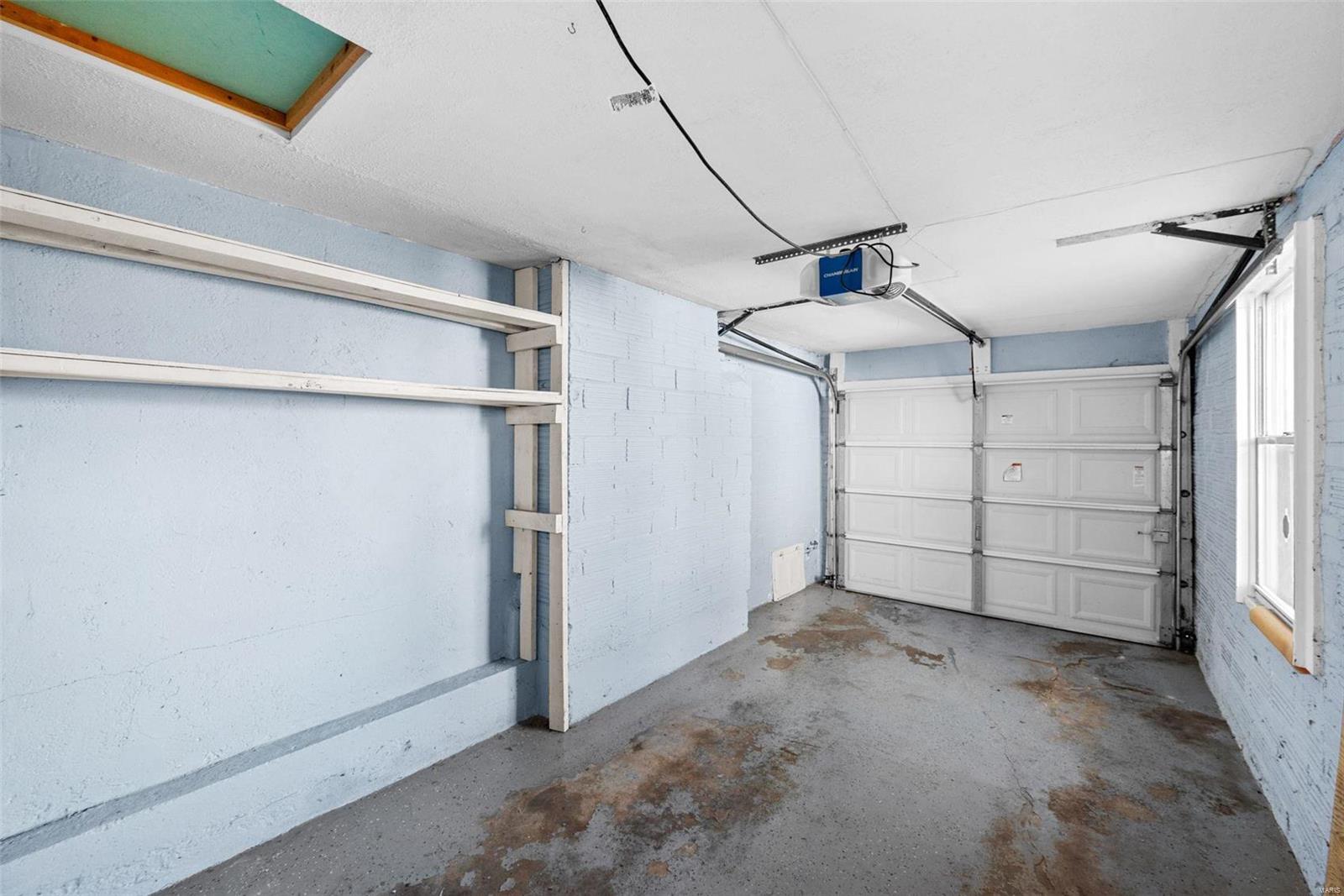 1042 North Geyer Road St. Louis, MO 63122 - Photo 24 of 32 Gallery Image 24