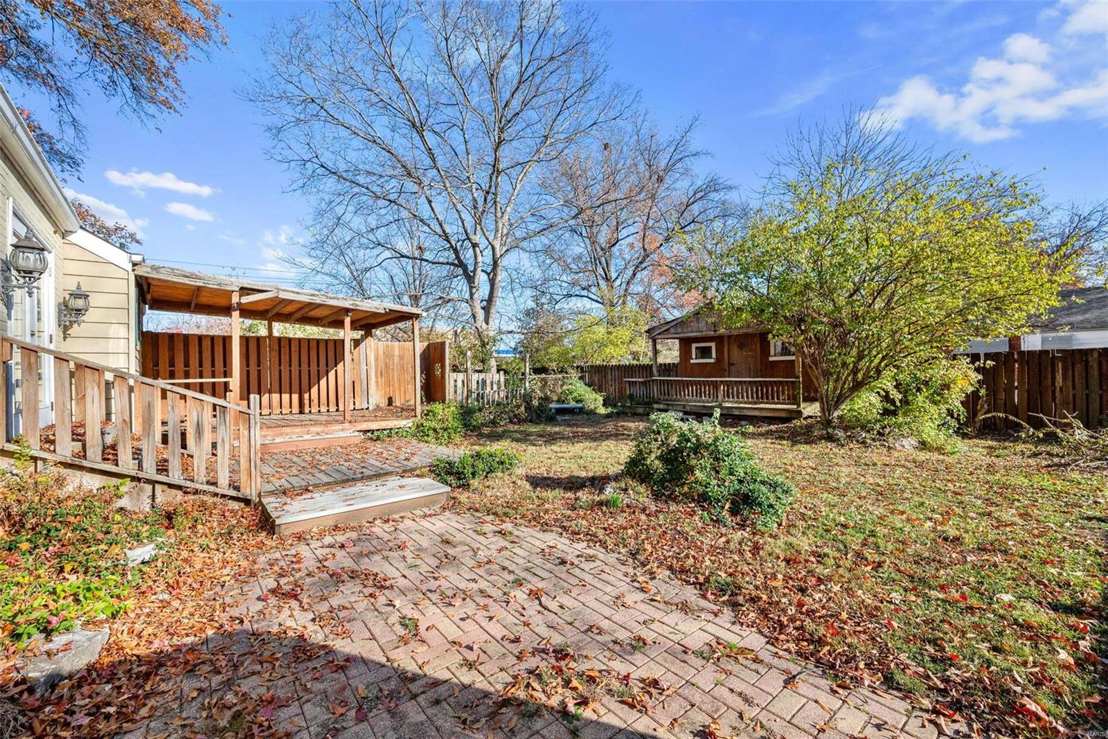 1042 North Geyer Road St. Louis, MO 63122 - Photo 27 of 32 Gallery Image 27