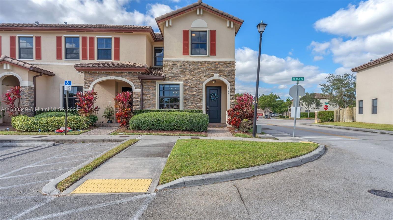 The Hammocks Miami, FL 33196 - Photo 2 of 58