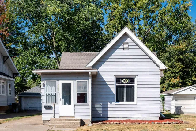$98,000 | 1109 South Capitol Street, Pekin, IL 61554