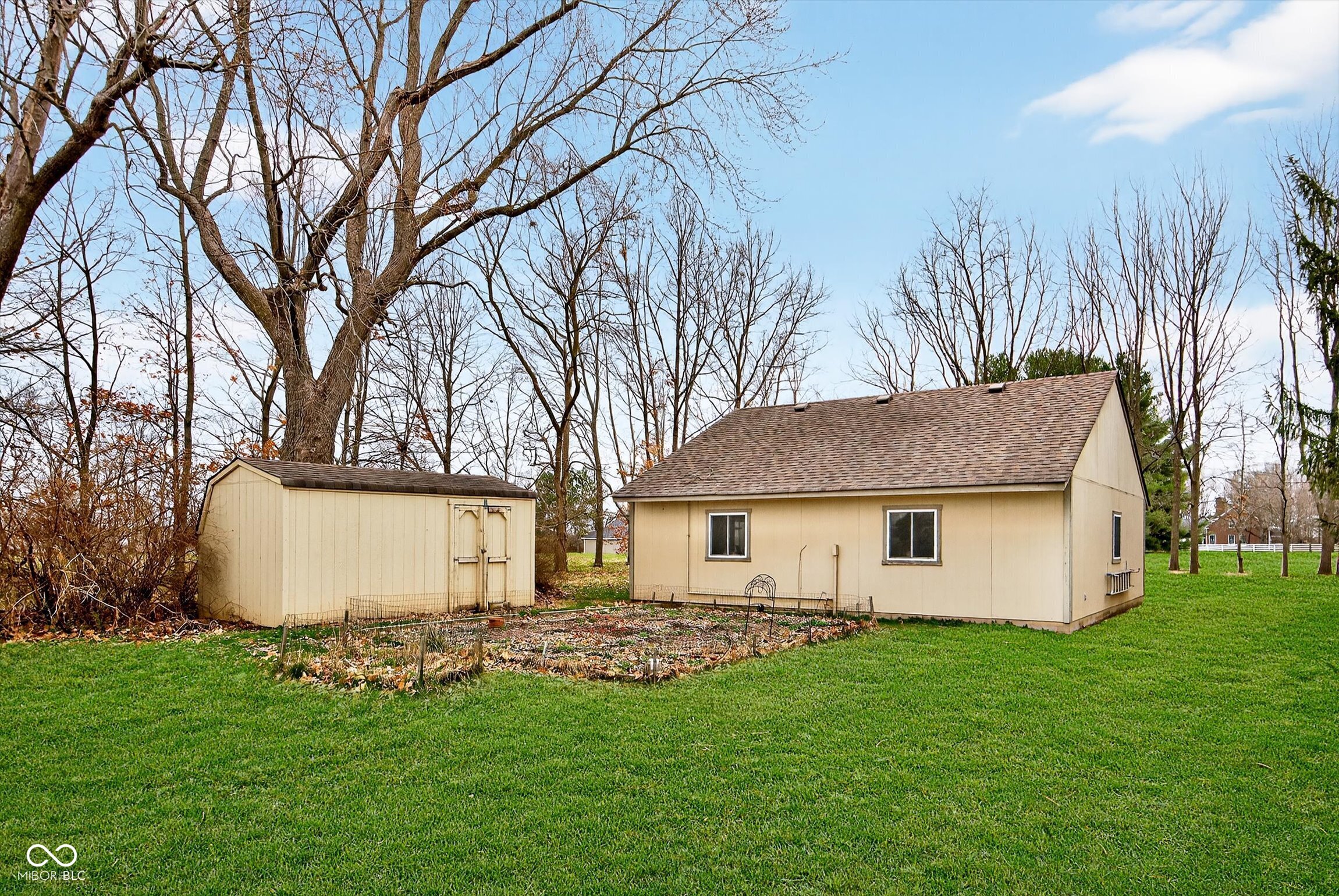 704 South Nineveh Road Franklin, IN 46131 - Photo 19 of 26