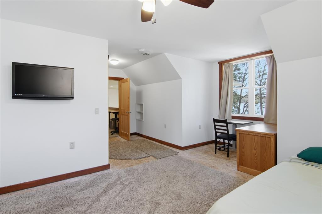 W8895 North Lake Road Greenwood, WI 54437 - Photo 24 of 57