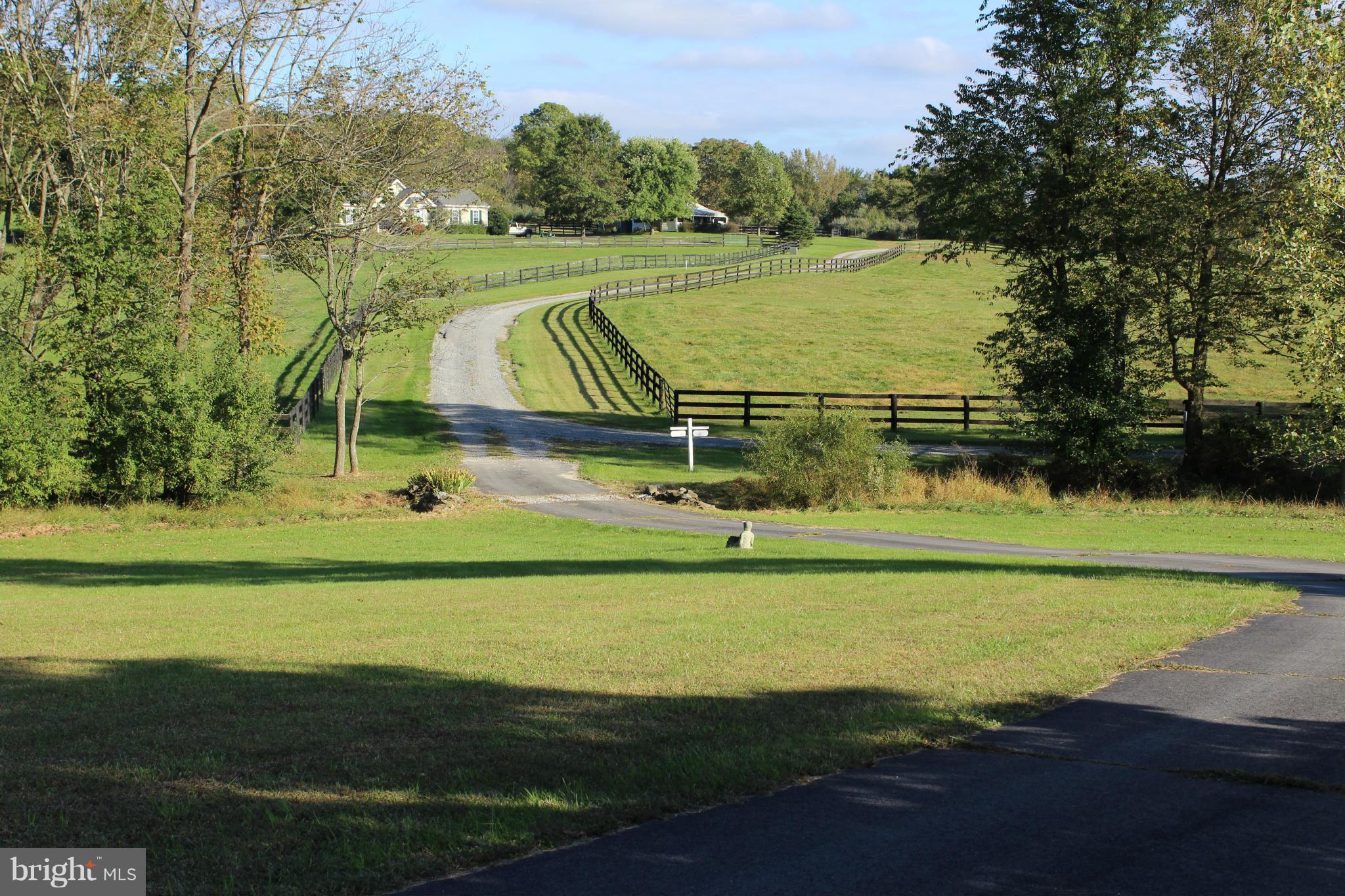 39518 Rodeffer Road Lovettsville, VA 20180 - Photo 12 of 20 View