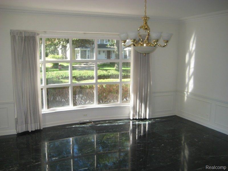 50 North Deeplands Road Grosse Pointe, MI 48236 - Photo 6 of 15 50 North Deeplands 003-001.jpg